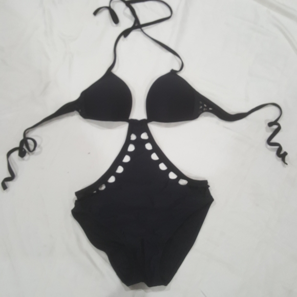 Sexy swimsuit - Picture 2 of 6